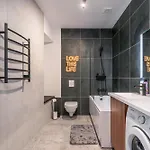 Διαμέρισμα Old Town Stylish With Spacious Bathroom *