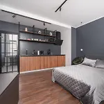Διαμέρισμα Old Town Stylish With Spacious Bathroom *