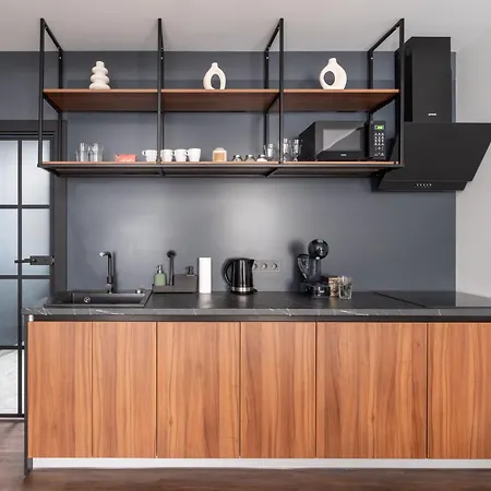 Old Town Stylish With Spacious Bathroom 리가